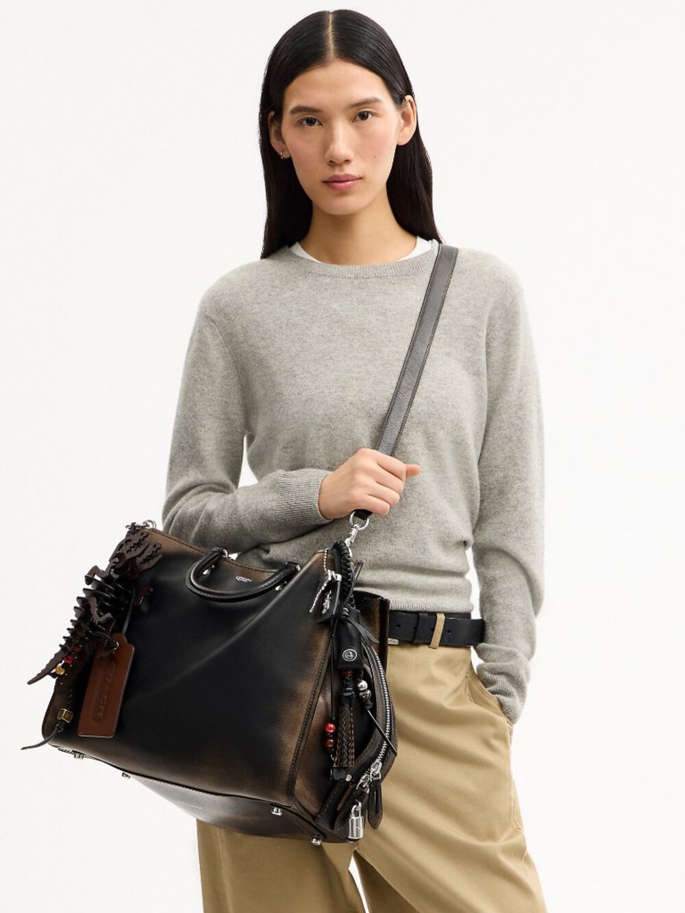 Coach Rogue Bag 40 In Loved Leather With Charms